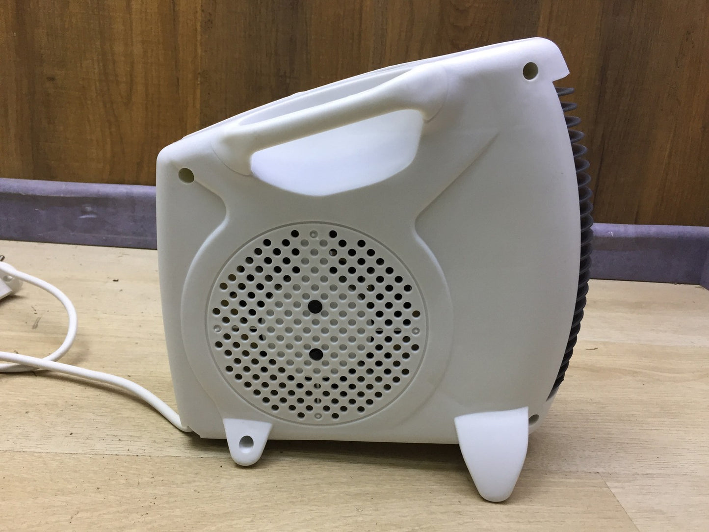 Clatronic HL 3379 kompakter Heizlüfter, weiß, I33985