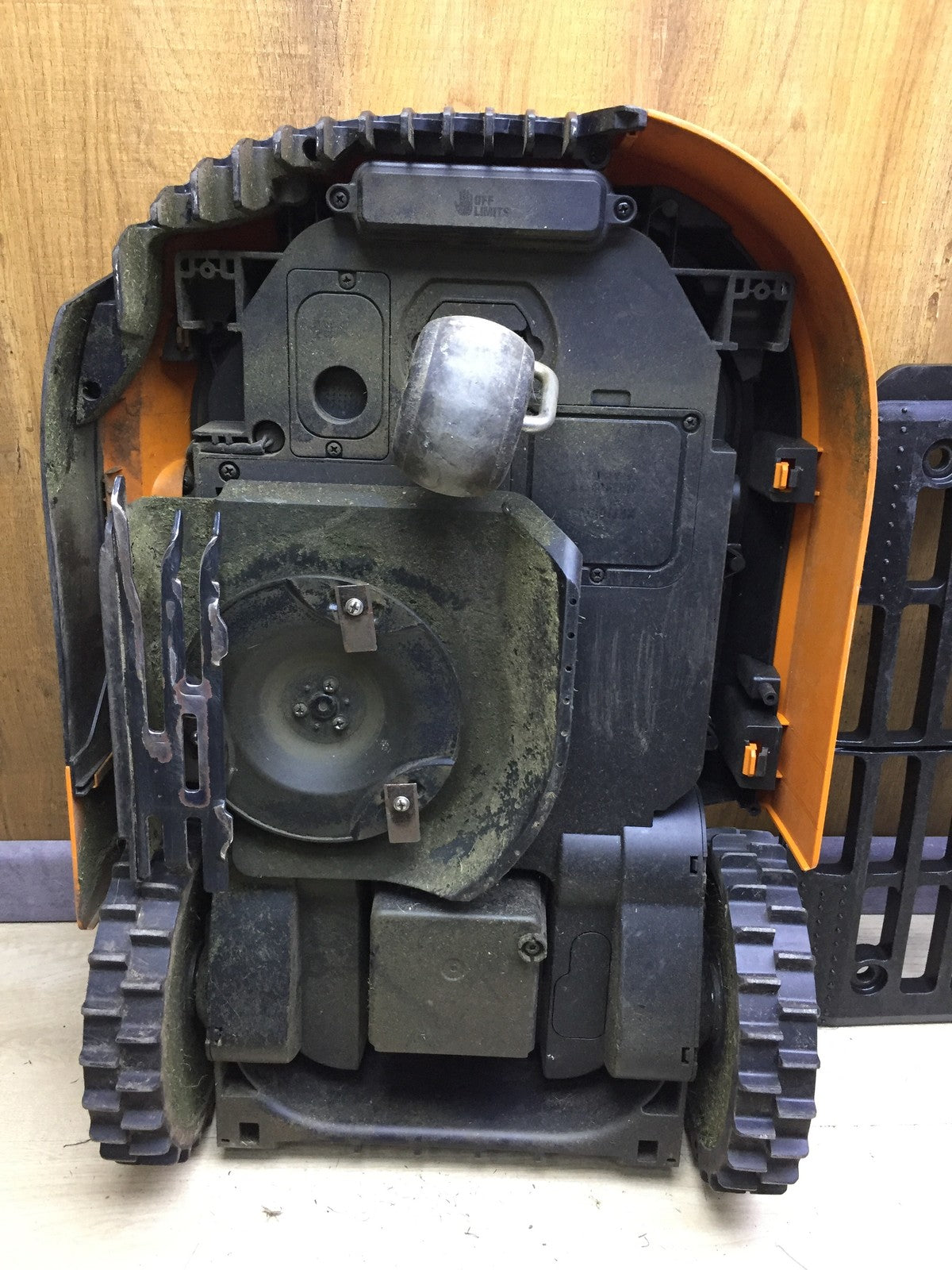 WORX Landroid M500 PLUS WR165E Mähroboter bis 500 qm mit WLAN, Bluetooth, I33544