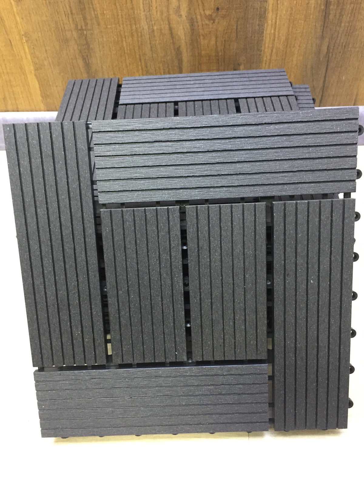 BAKAJI WPC-Fliesenset schwarz, 11 Stück, für Garten und Außenbereich, I30987