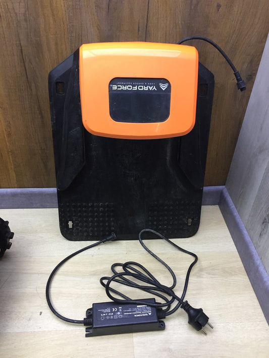 Yard Force FORCE robotic lawnmower COMPACT 300RBS up to 300 sqm, I33294