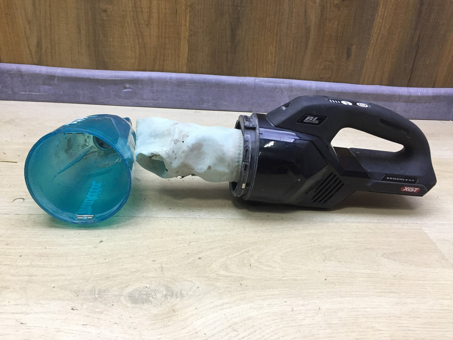 Makita CL001G Akku-Staubsauger solo, 40V, I34030