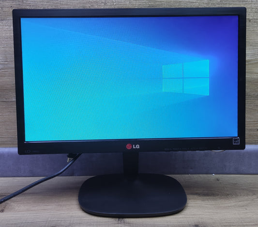 LG 19M35A-B Monitor 18.5" HD 1366x768 TN Panel VGA 60Hz 5ms (GtG) schwarz