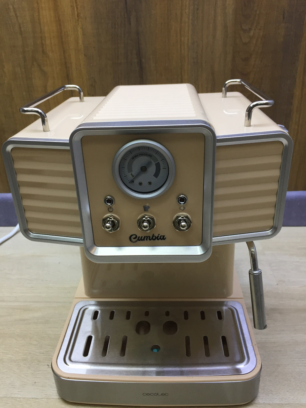 Cecotec Power Espresso 20 Tradizionale Light Beige Espressomaschine 01585 I29444