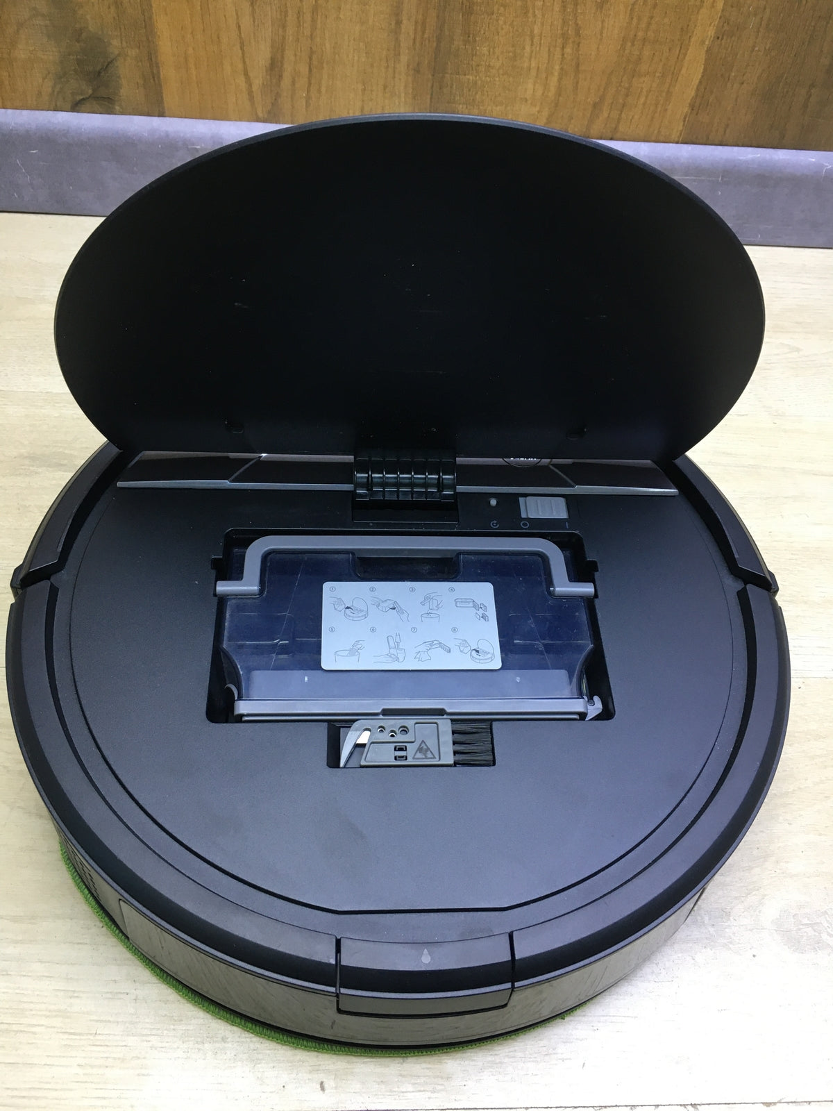iRobot Roomba Combo Vacuum Robot with Mop Function RVF-Y1, I31119