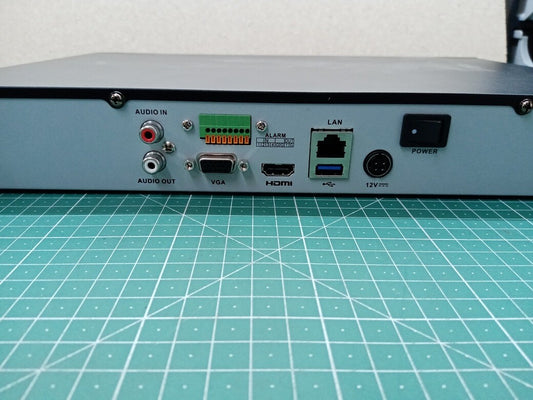 HikVision DS-7608NI-E2/A Videorekorder surveillance, V03703