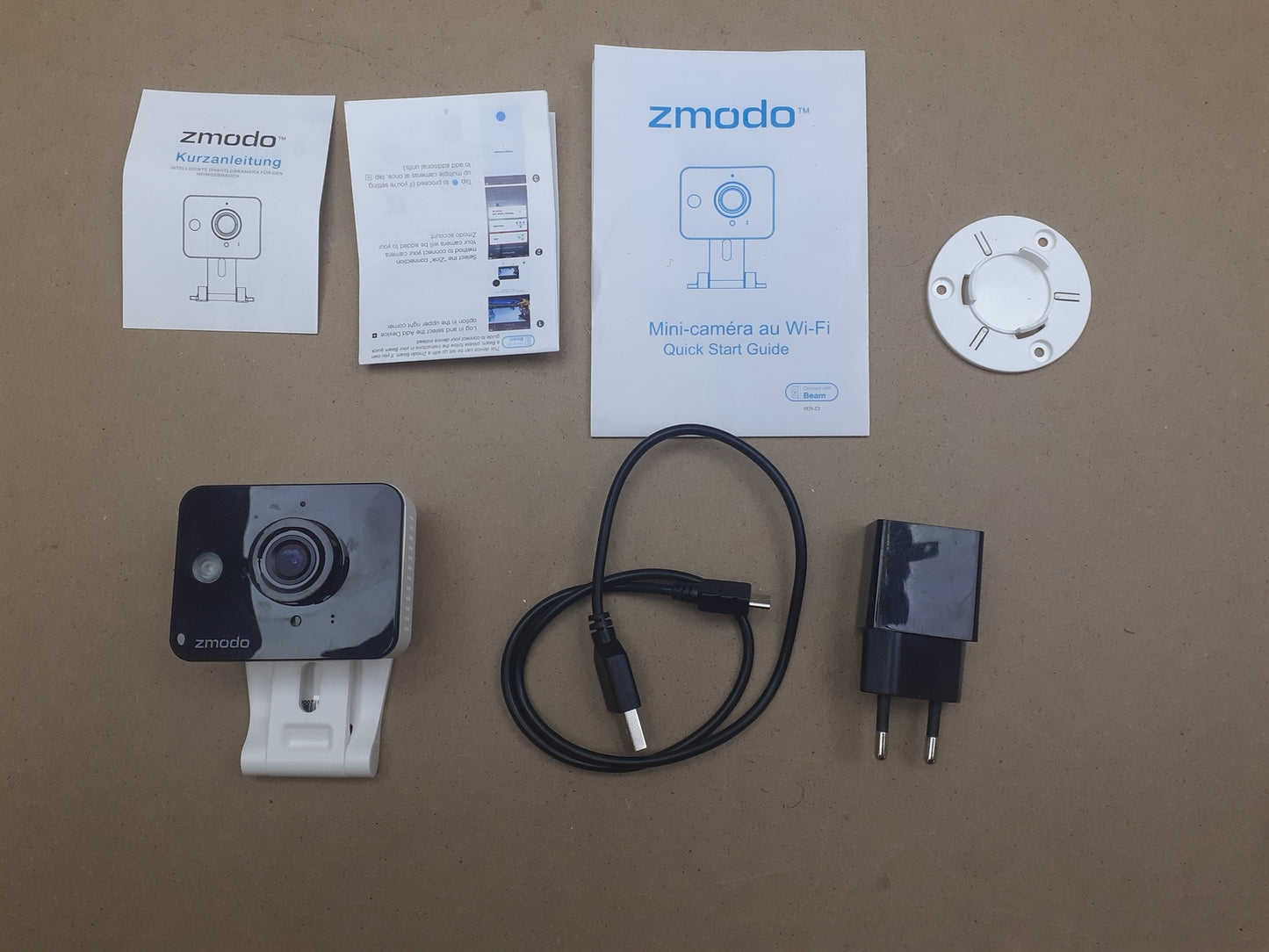 Zmodo 720P Full HD Indoor Überwachungskamera WLAN IP  ZH-IXY1D, I05950