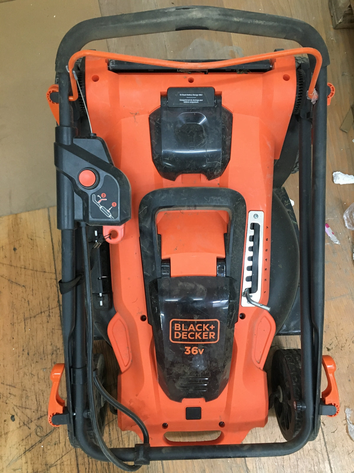 Black & Decker CLMA4820L2 Akku-Rasenmäher 48 cm, I12272