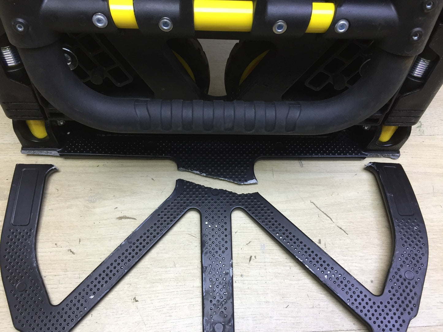 Stanley SXWTD-FT585 2-in-1 Sackkarre und Plattformwagen, 70/135 Kg, I33324