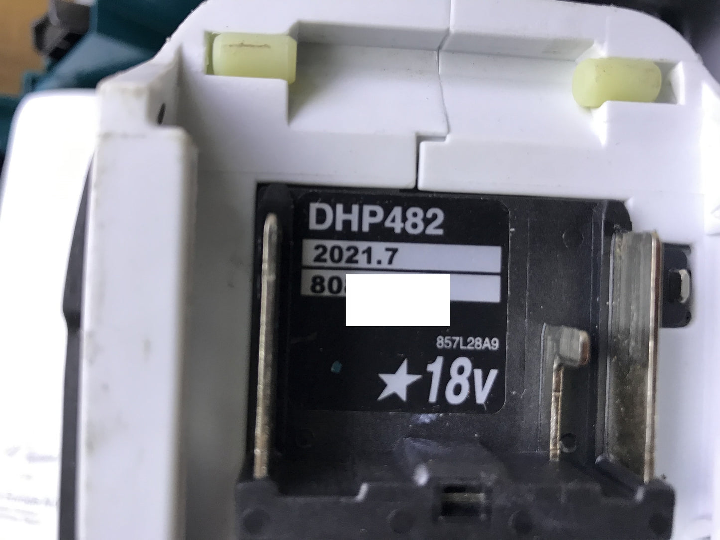 Makita DHP482RTWJ Akku-Schlagbohrmaschine ohne 2 Akkus mit Ladegerät I32096