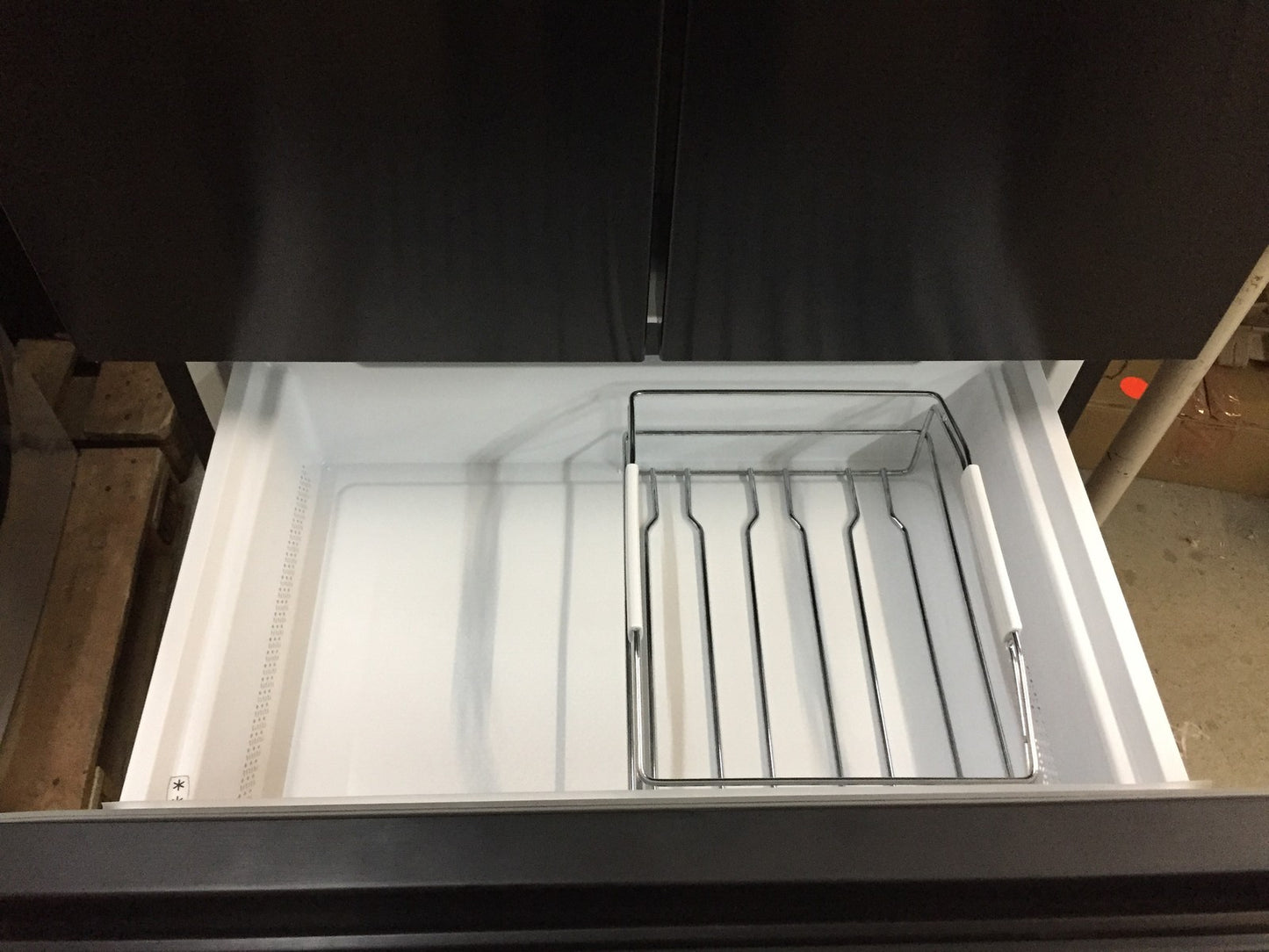 Hisense RF540N4SBF2 Kühlschrank Gefrier- Kombination French Door 480 L NoFrost