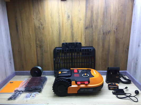 WORX Landroid M700 PLUS WR167E Mähroboter für Gärten bis 700 qm, I34203