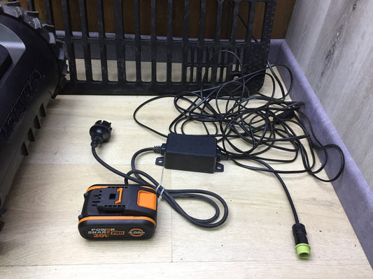 WORX WR147E.1 Landroid PLUS robotic lawnmower L1000 up to 1000m², I33539