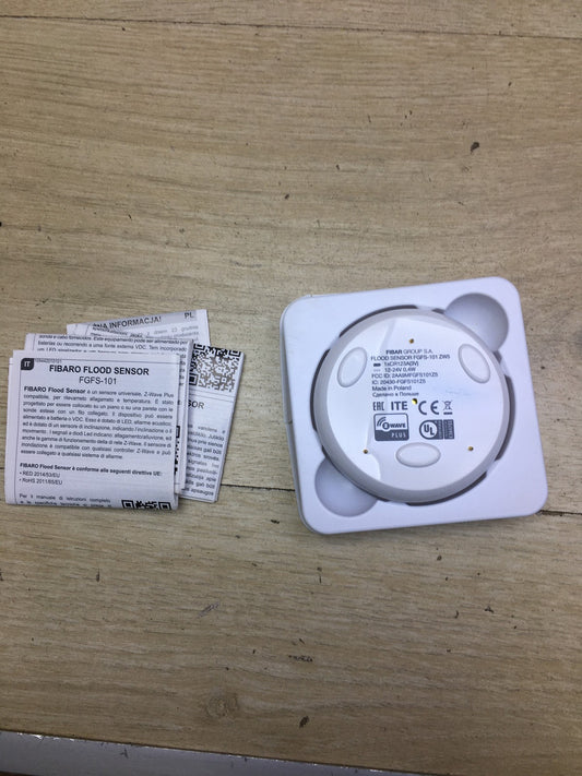 FIBARO FIBEFGFS-101-ZW5 Wassermelder, 3 V, Weiß, I34320