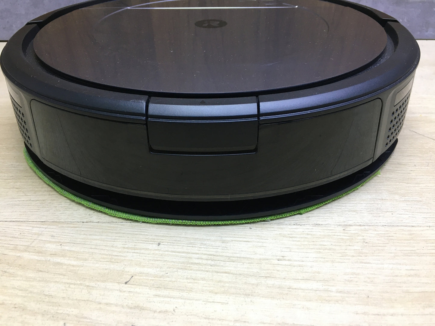 iRobot Roomba Combo Vacuum Robot with Mop Function RVF-Y1, I31119
