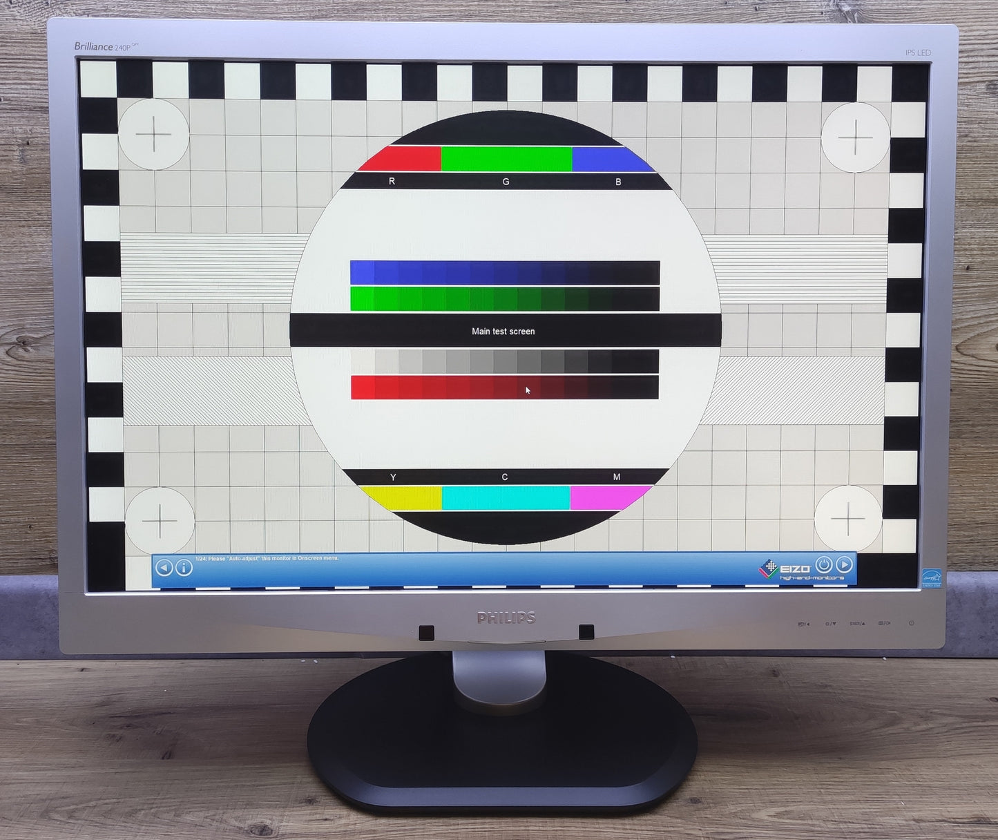 Philips P-line 240P4QPYNS/00 Monitor 24" WUXGA 1920x1200 IPS DP VGA DVI 60Hz