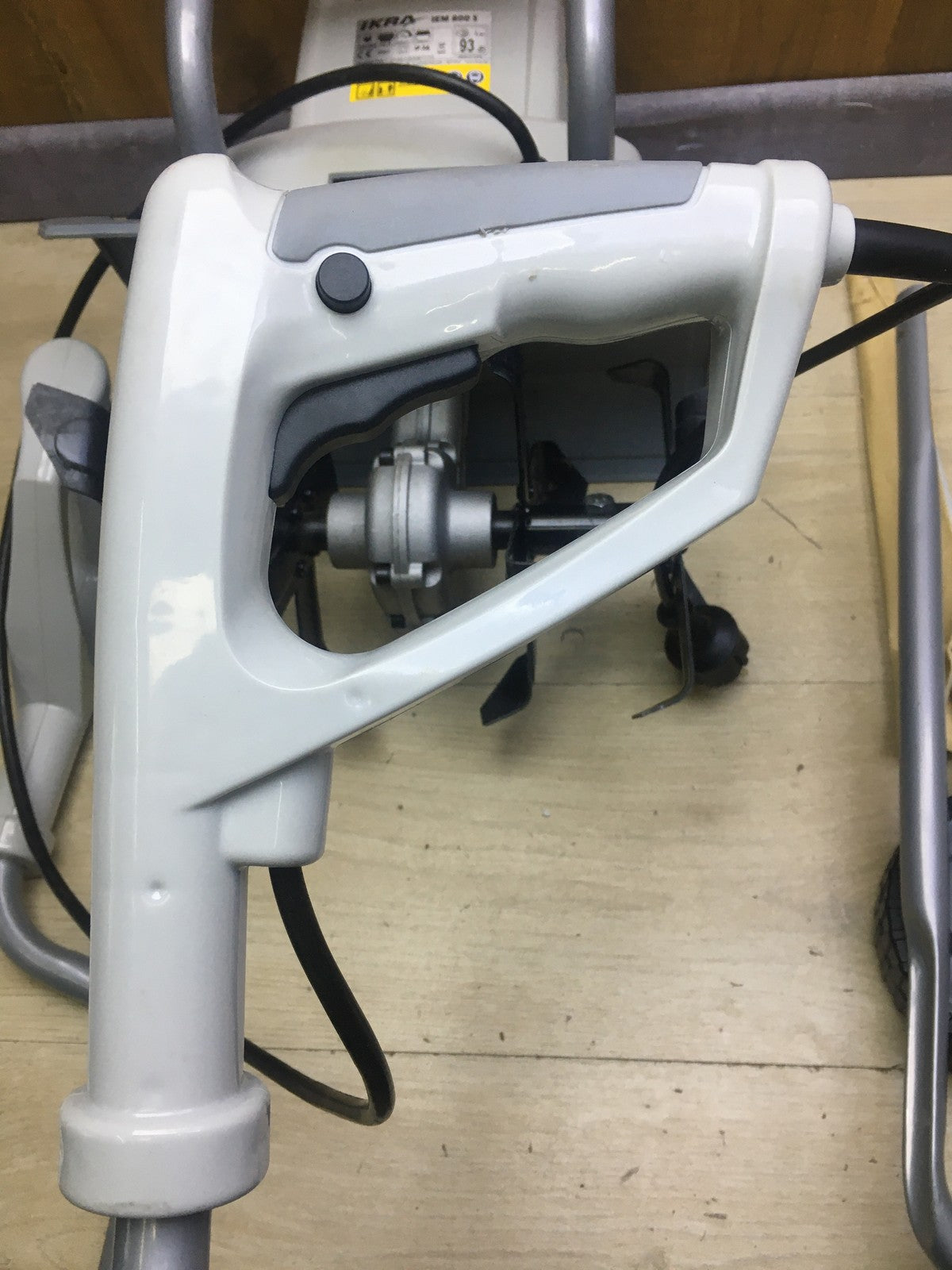 IKRA Elektro-Bodenhacke Kultivator IEM 800 S, Arbeitsbreite 30cm, I34502