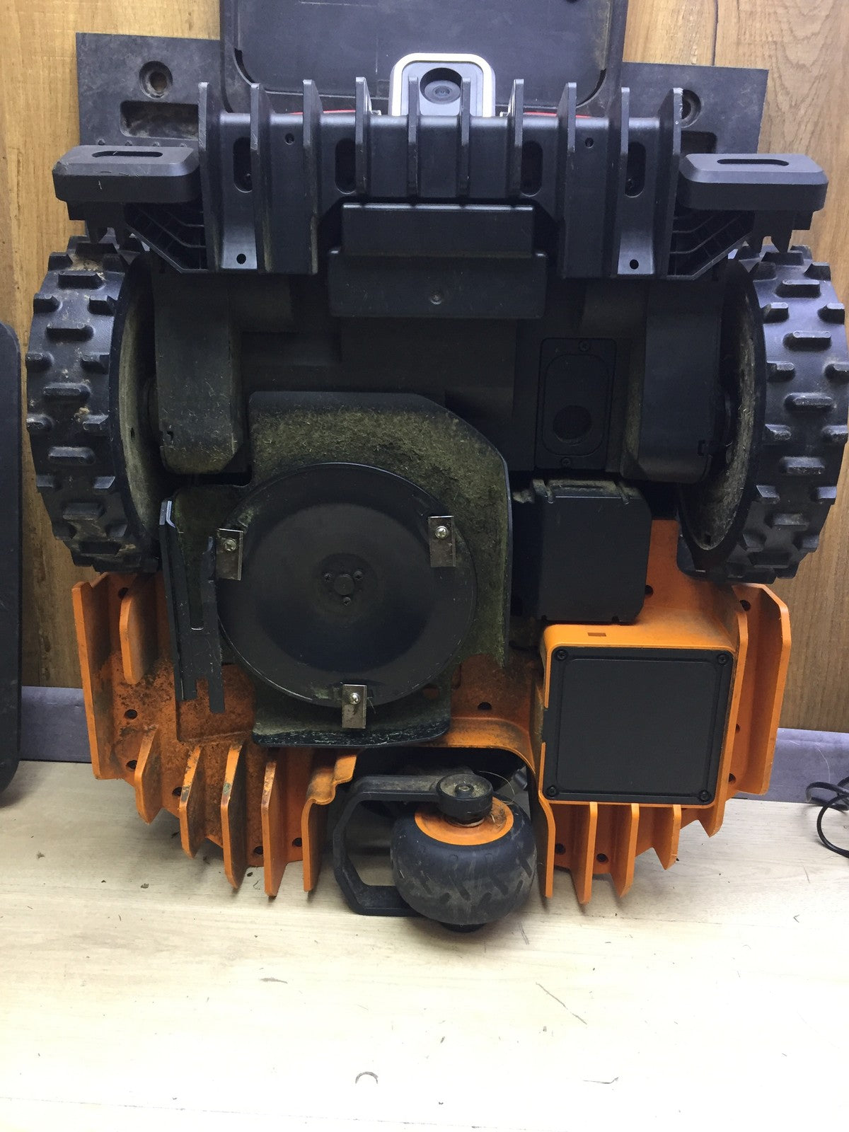 WORX Landroid Vision L1300 Mähroboter WR213E.1 für Gärten bis 1300m² I33552