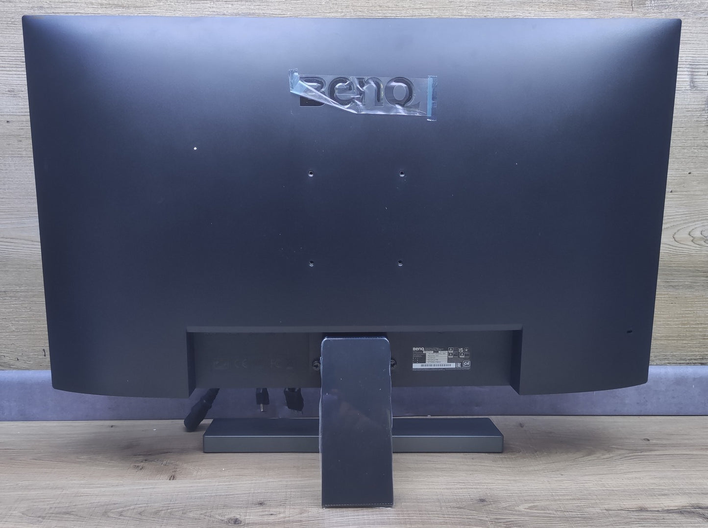 BenQ EW3270U 4K Monitor 31,5" UHD 3840x2160 HDMI DP USB-C HDR10 AMD FreeSync