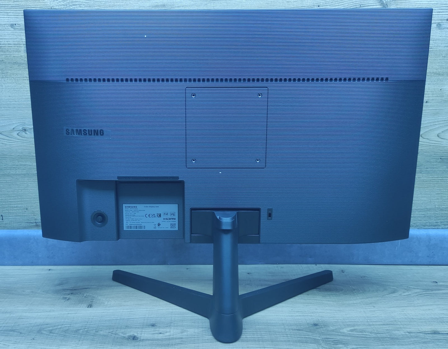 Samsung Essential S27C312EAU Monitor 27" FHD 1920x1080 IPS VGA HDMI AMD FreeSync 