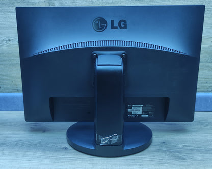LG Electronics Flatron E2210PM-BN Monitor 22" WSXGA+ 1680x1050 TN Panel VGA DVI 