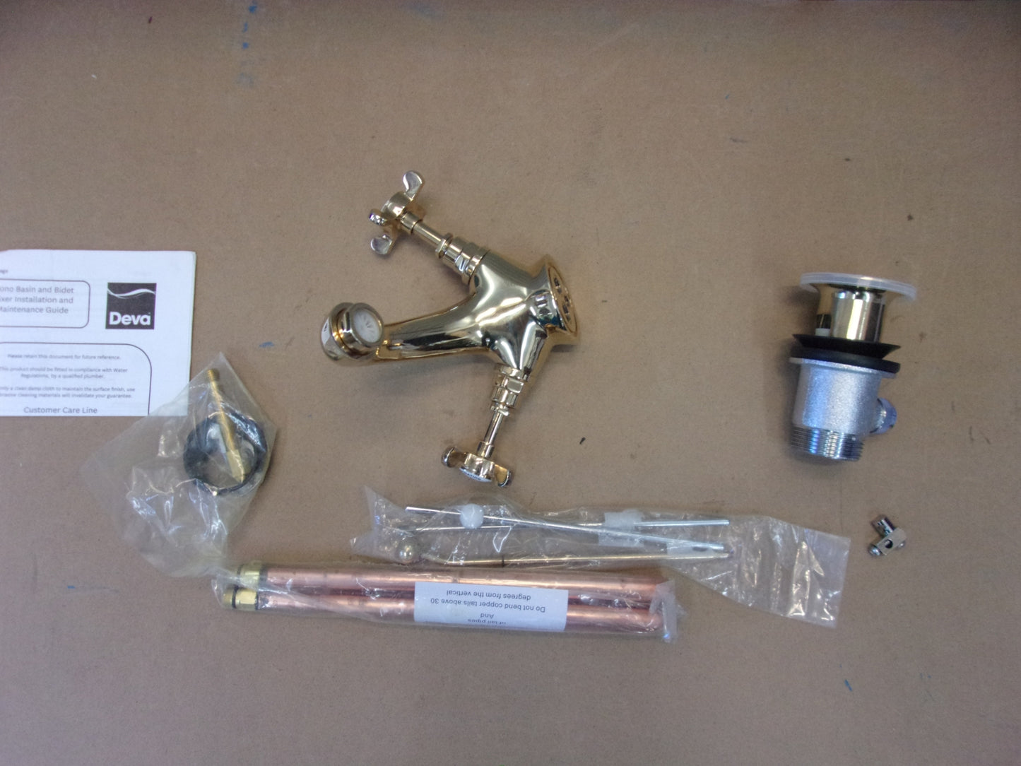 Deva/501 Coronation CR24 Monoblock-Mischarmatur, mit Ablaufgarnitur gold I04395