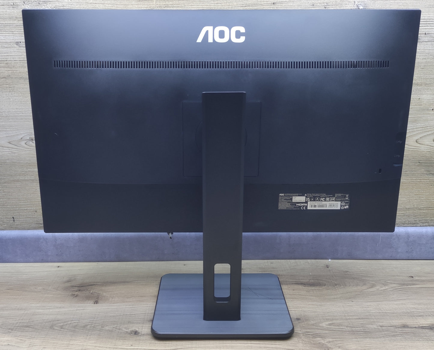 AOC 27P2C Monitor 27" FHD 1920x1080 IPS HDMI DP USB-C AMD FreeSync 75Hz black 