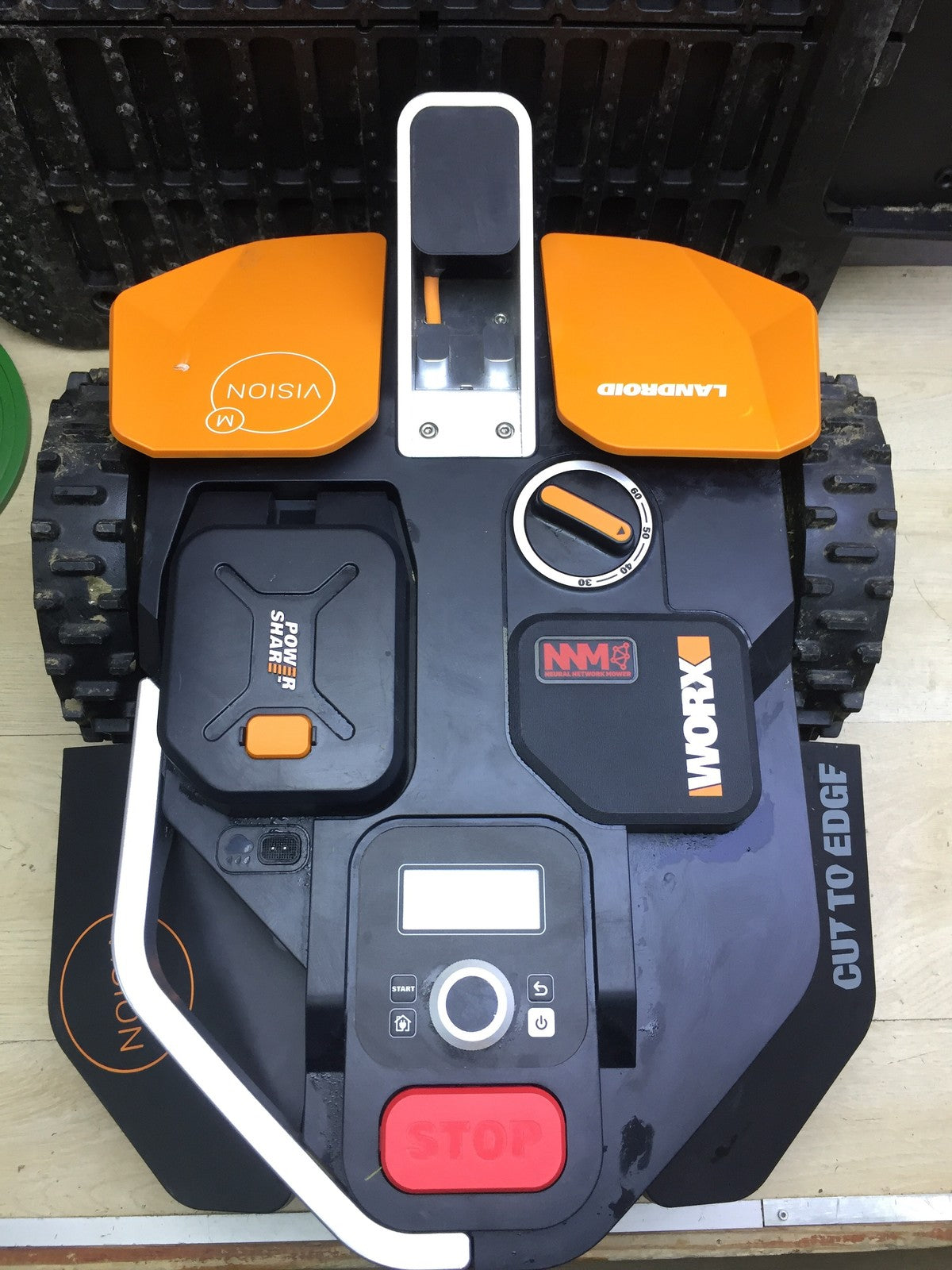 WORX Landroid Vision M550 Mähroboter WR205E für Gärten bis 550m², I33686