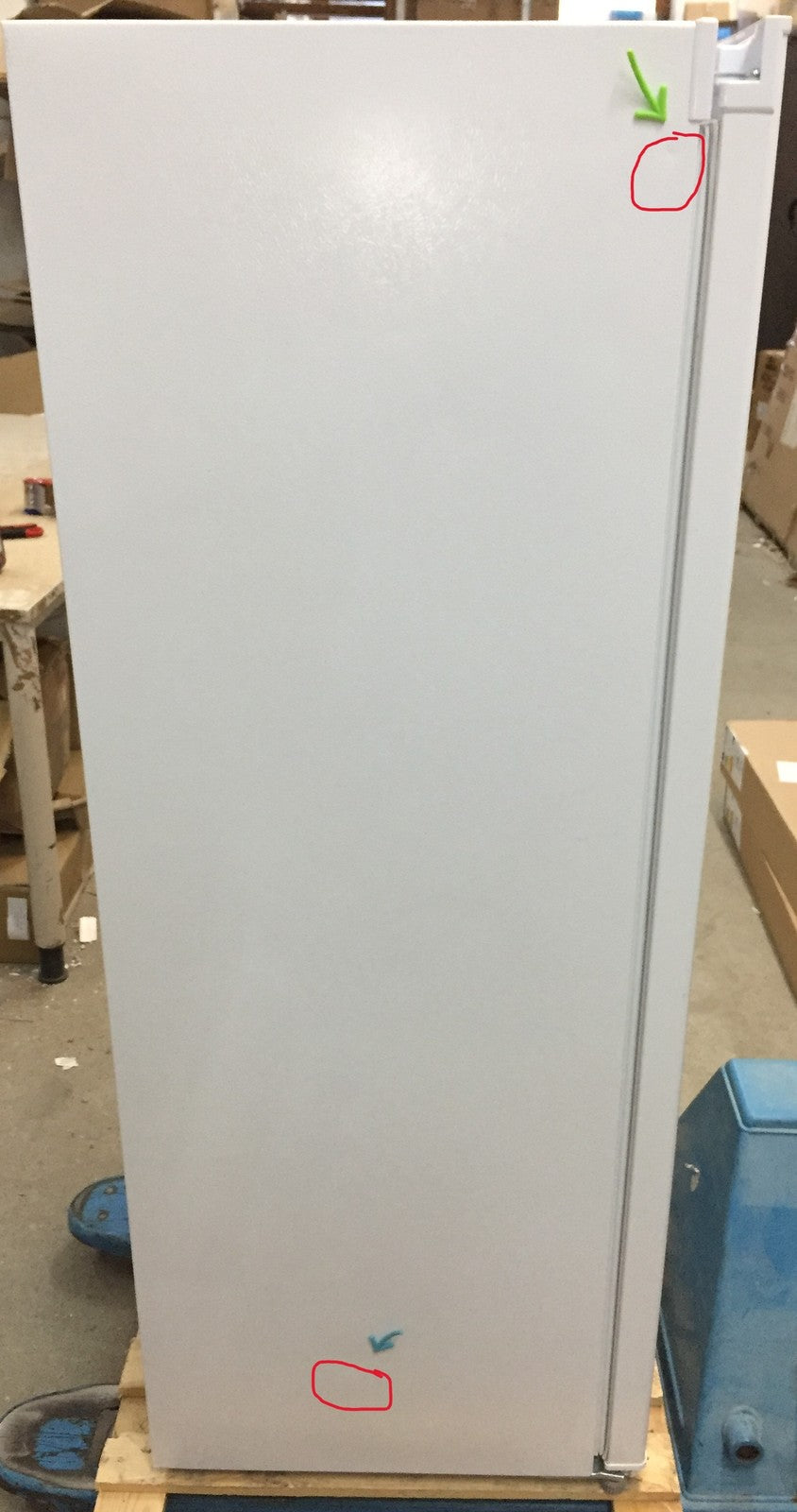 Comfee RCU160WH2(E) Gefrierschrank Gefriergerät freistehend 160 L 142 cm Weiß