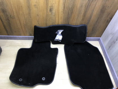 DBS 1764150 Autofußmattenset 3-teilig, für TOYOTA Rav 4, Anti Rutsch, I30975