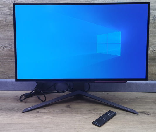 LG UltraGear OLED 27GR95QE-B Gaming Monitor 26.5" 2560x1440 HDR FreeSync 240Hz 