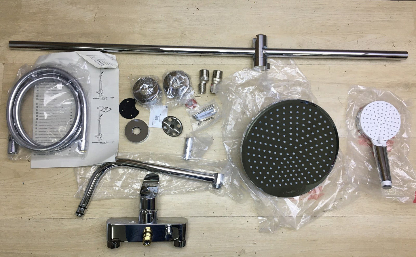 Hansgrohe 27269000 Duschsystem mit Einhebelmischer Crometta S 240, I34372