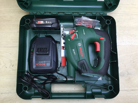 Bosch Akku-Stichsäge PST 18 Li, mit Akku 2,5Ah und Ladegerät, I33461