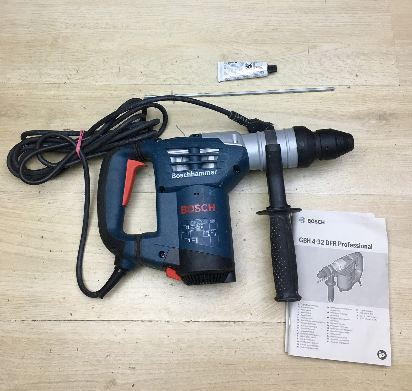 Bosch Professional Bohrhammer GBH 4-32 DFR 900 Watt, SDS-plus, I34349