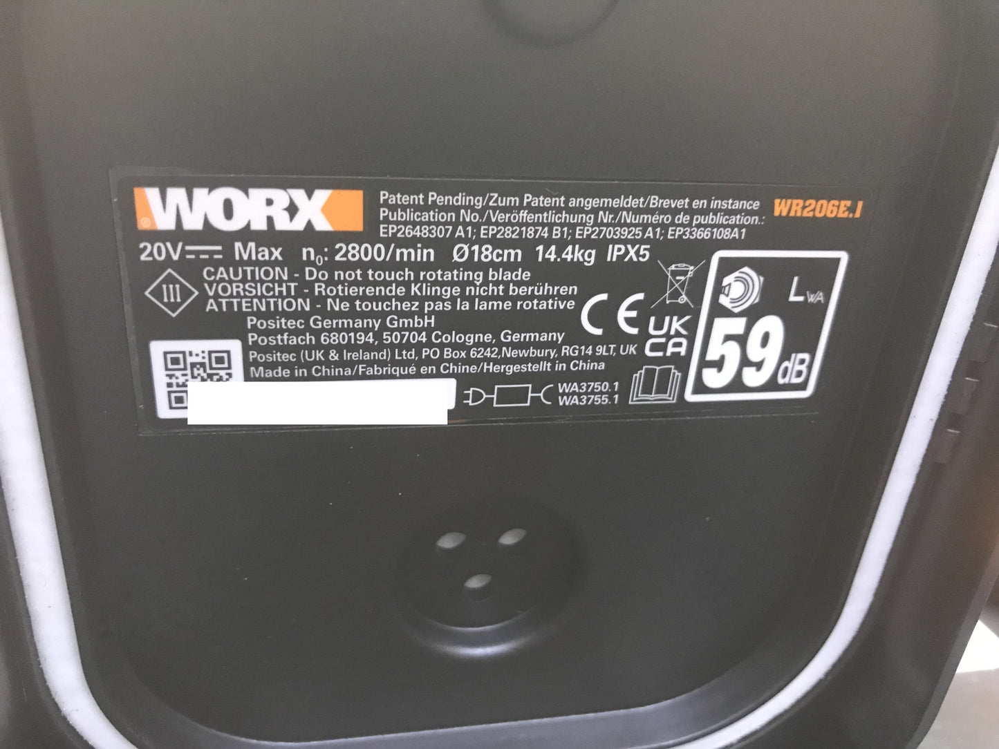 WORX Landroid Vision M600 robotic lawnmower WR206E.1 for gardens up to 600m², I31743
