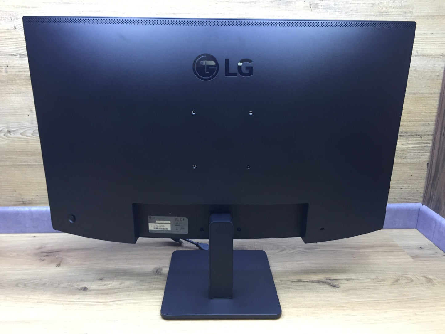 LG 32MR50C-B Monitor 31.5" FHD 1920x1080 VA HDMI VGA AMD FreeSync 100Hz 5ms 