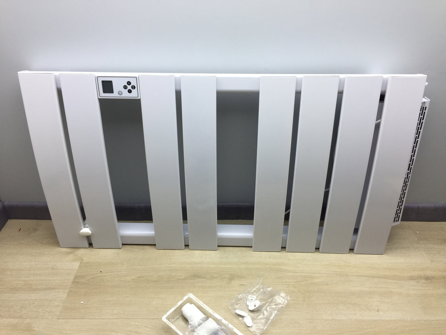 Cayenne DCX1600WT152CT Handtuchtrockner 1600W, I16207