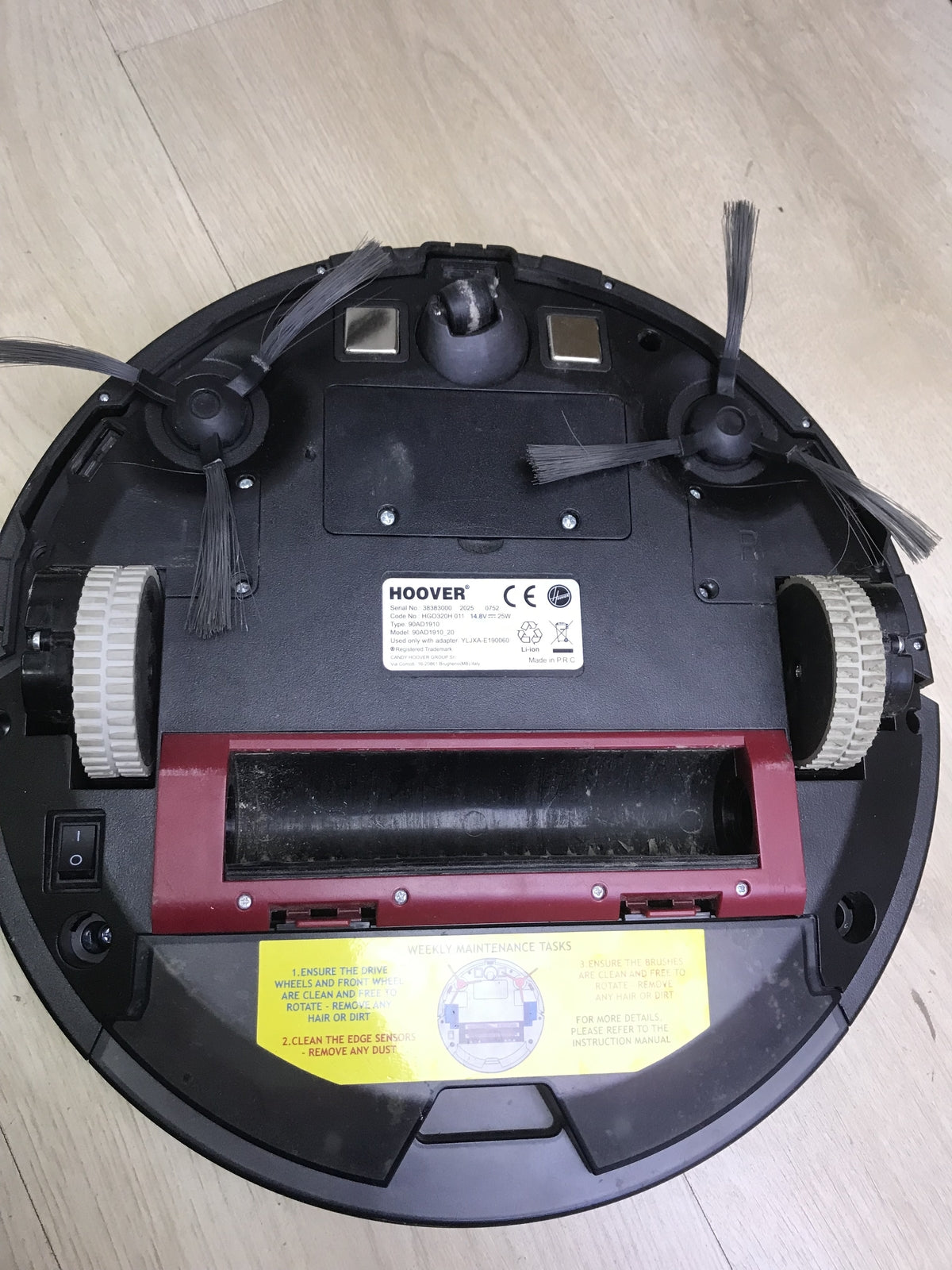 Hoover H-Go 300 Hydro robot vacuum cleaner with mop function HGO320H 011, I29578
