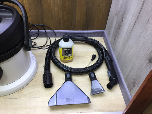 Kärcher SE 4 Plus Waschsauger (1.081-170.0), 1000 W, I33341