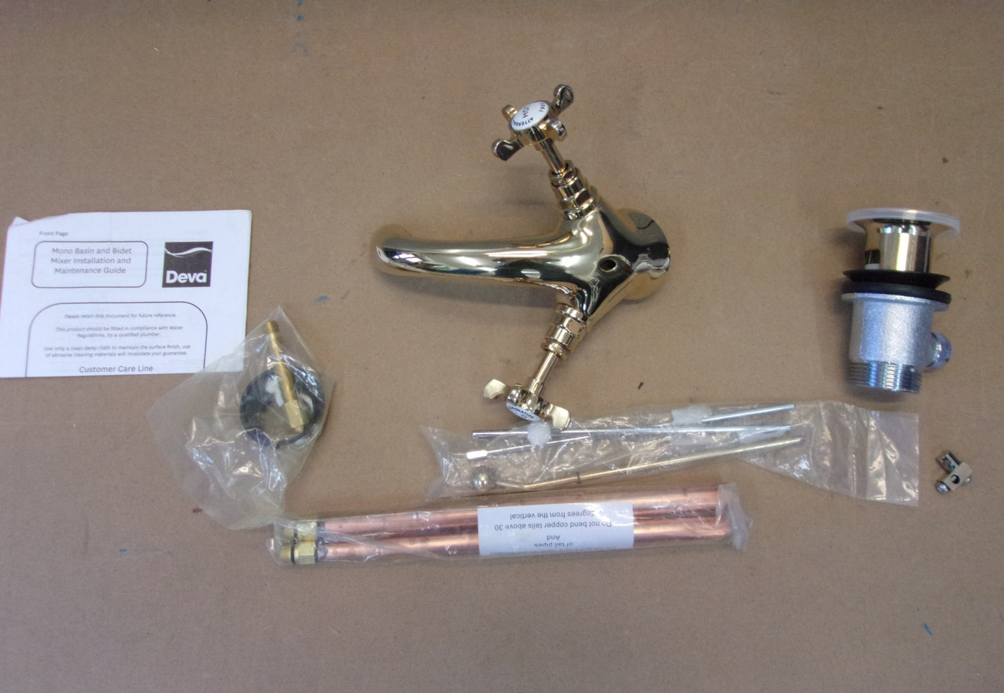 Deva/501 Coronation CR24 Monoblock-Mischarmatur, mit Ablaufgarnitur gold I04395