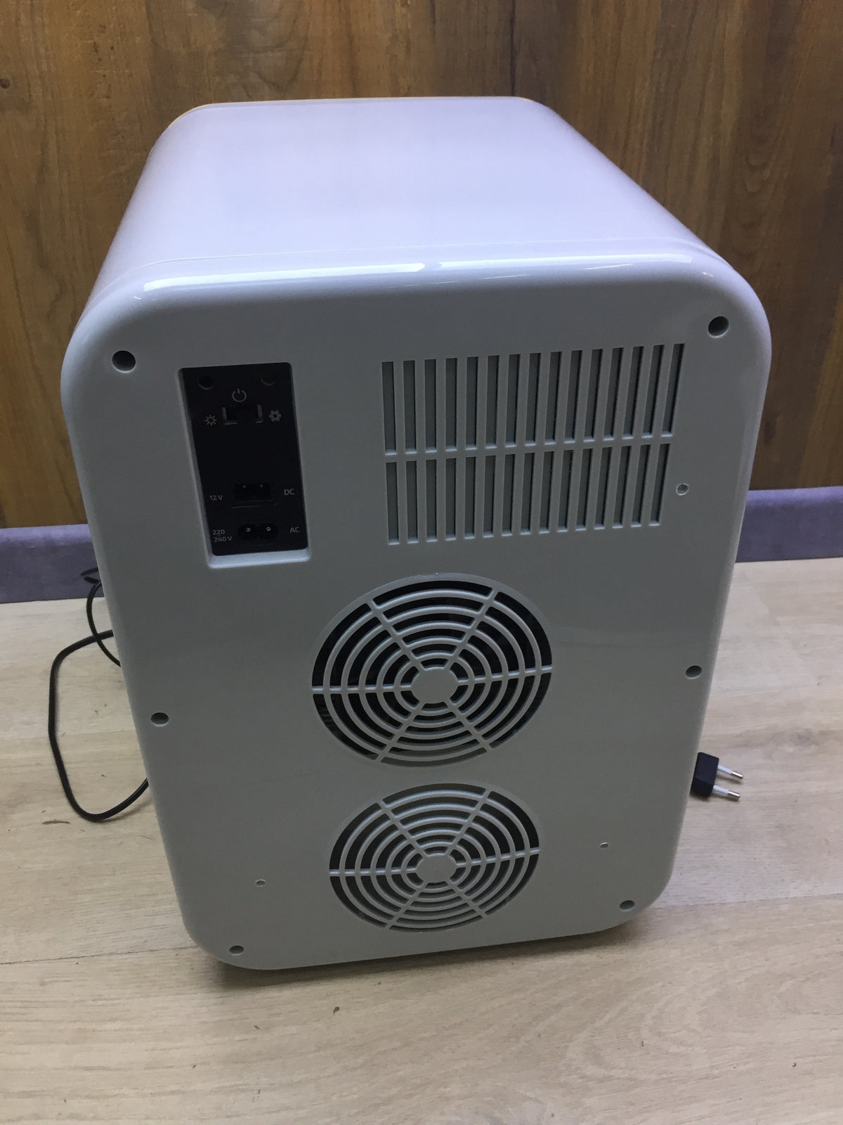 Cecotec Bolero MiniCooling 20L Bahamas Pat 2 Mini Kühlschrank (02702), I30878