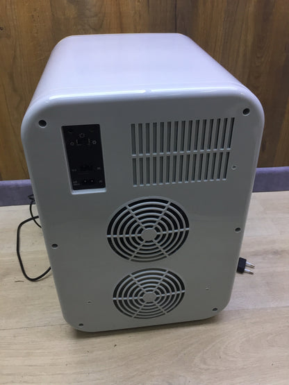 Cecotec Bolero MiniCooling 20L Bahamas Pat 2 Mini Kühlschrank (02702), I30878