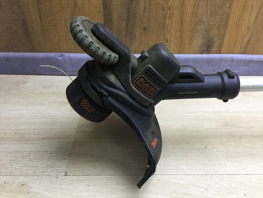 Black&Decker STC1820P Akku-Rasentrimmer solo, I34131