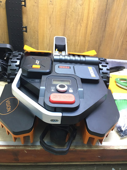 WORX Landroid Vision L1300 Mähroboter WR213E.1 für Gärten bis 1300m², I34419