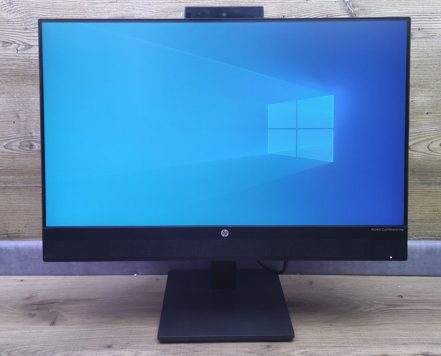 HP M24m Monitor 23.8" FHD 1920x1080 IPS DP HDMI USB-C 75Hz Webcam Microphone 