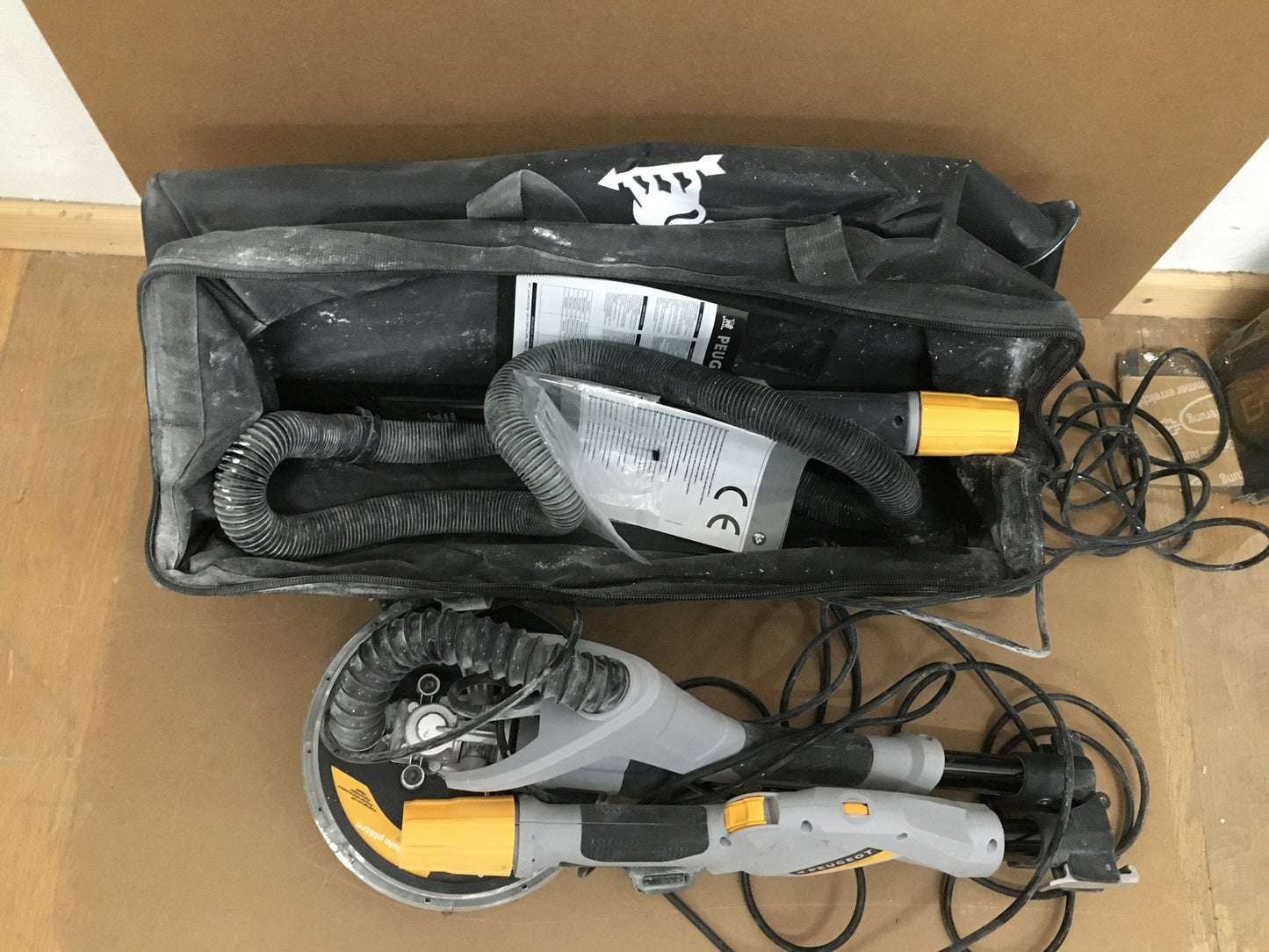 Peugeot 150720 Energysand-225 Schleifmaschine Gips Teleskop, I13905