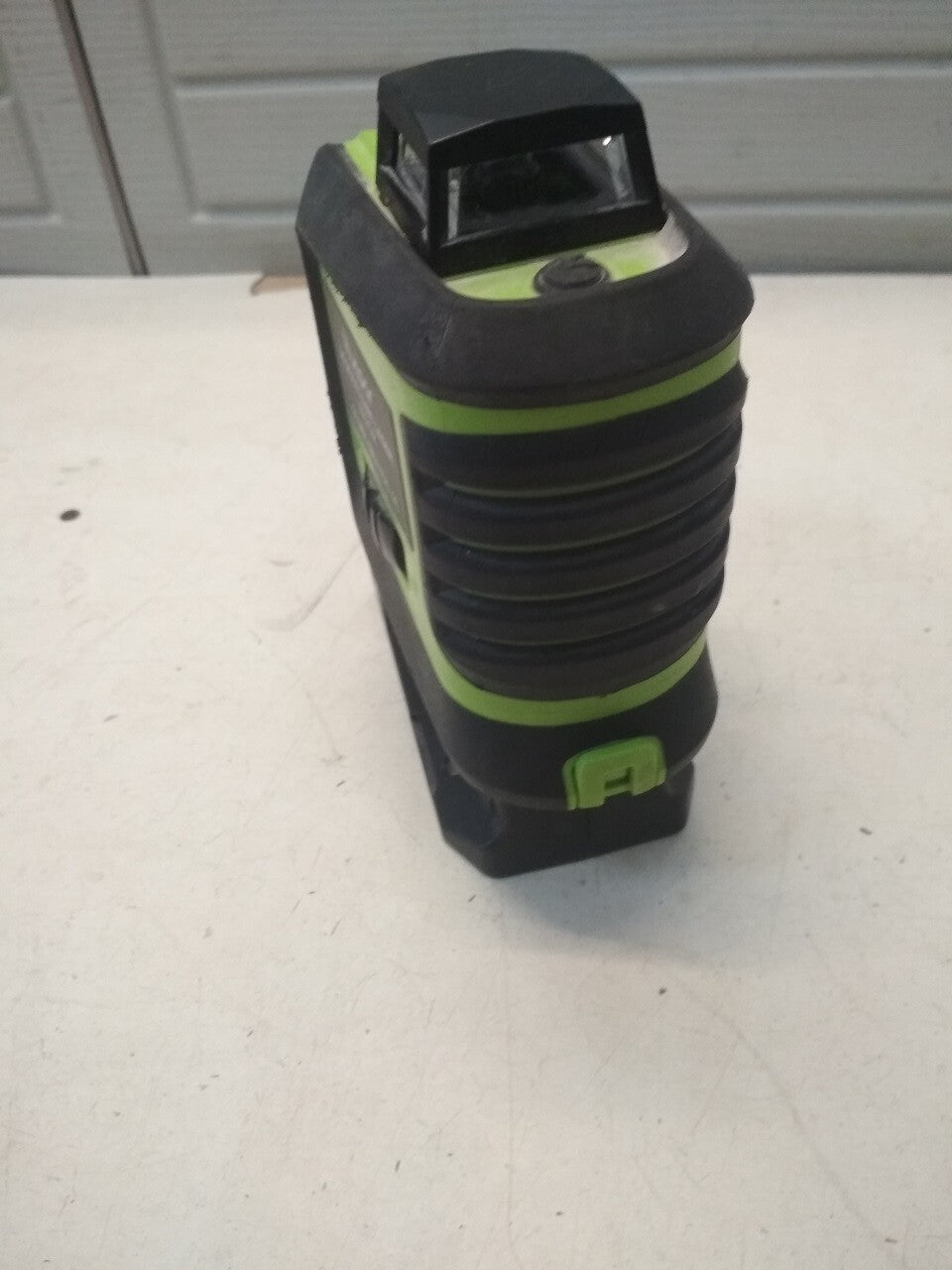 Huepar 622CR 1 x 360 Kreuzlinienlaser Rot DEFEKT!! Y06365