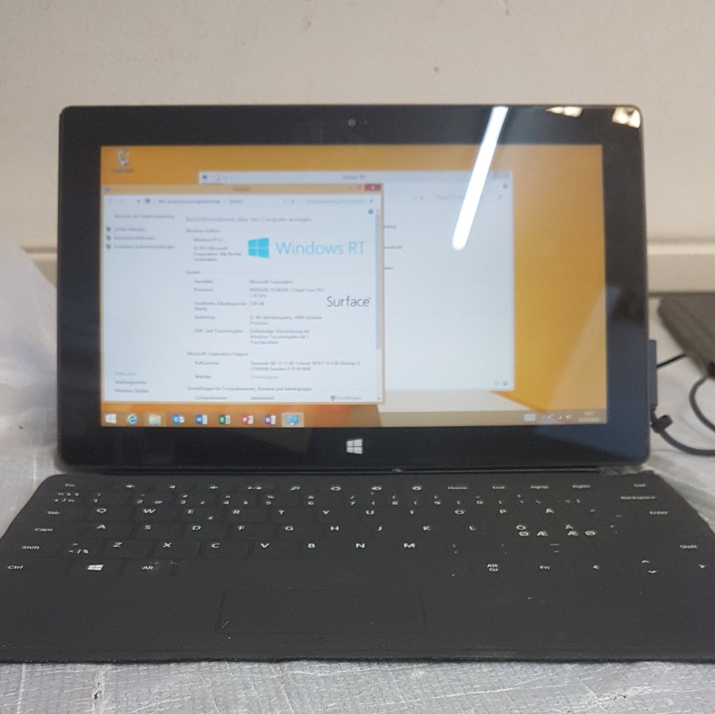 Microsoft Surface RT 32GB 1516 Windows Tablet 10,6" Touch WiFi