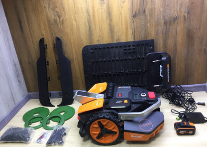 WORX Landroid Vision L1300 Mähroboter WR213E.1 für Gärten bis 1300m², I33589