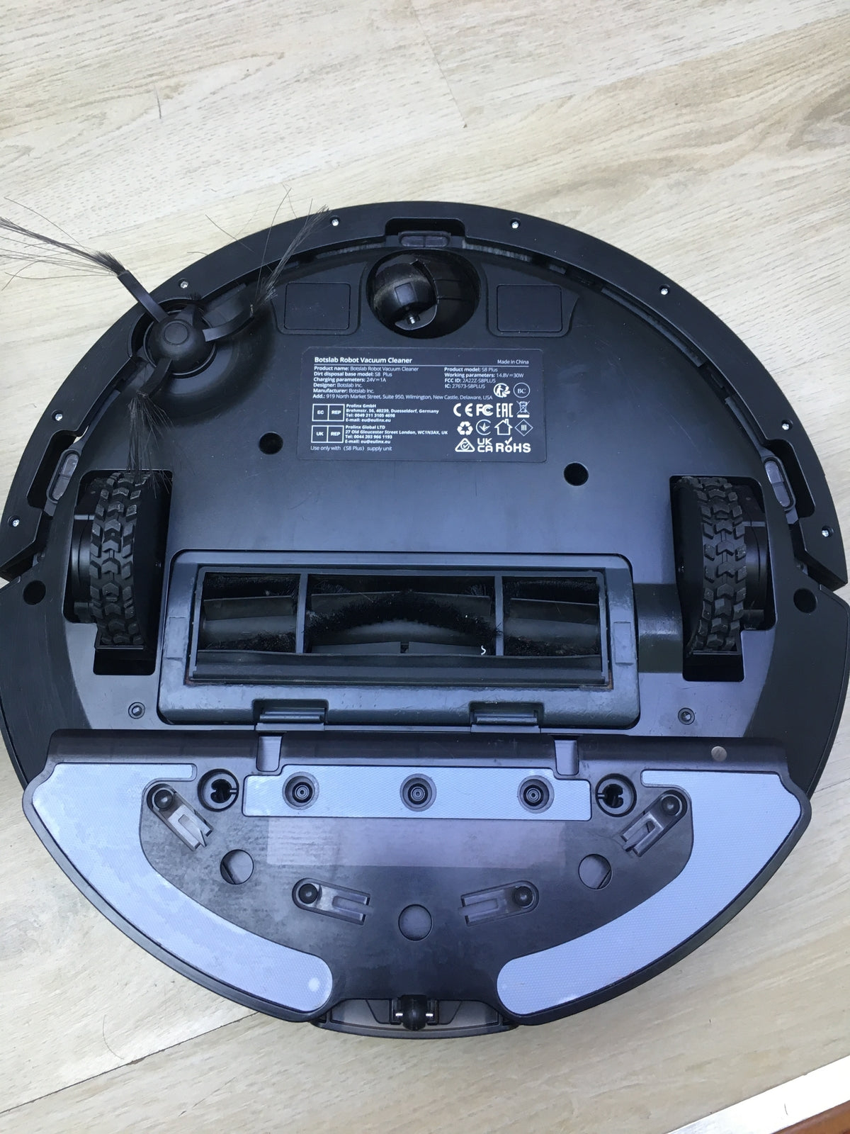 BotsLab S8 Plus Vacuum &amp; Mop Robot with Auto-Emptying Station, I30029