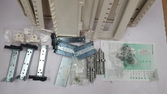 Schneider 08118 Prisma G WANDVERTEILER ERWEITERUNG B=600 24M V11108